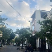 Cần bán nhà cấp 4 gác lững ĐỖ NHUẬN ngay trước cổng bến xe tt tp Đà Nẵng